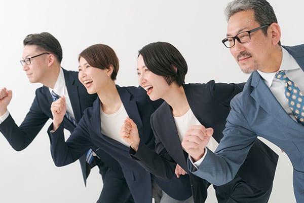 株式会社コーエイのスタッフ